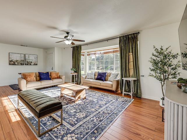 42485 John Muir Dr, Coarsegold, CA 93614