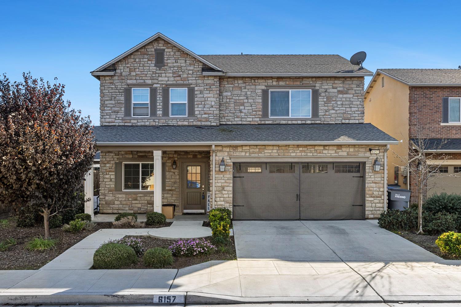 6157 E Garland Ave, Fresno, CA 93727