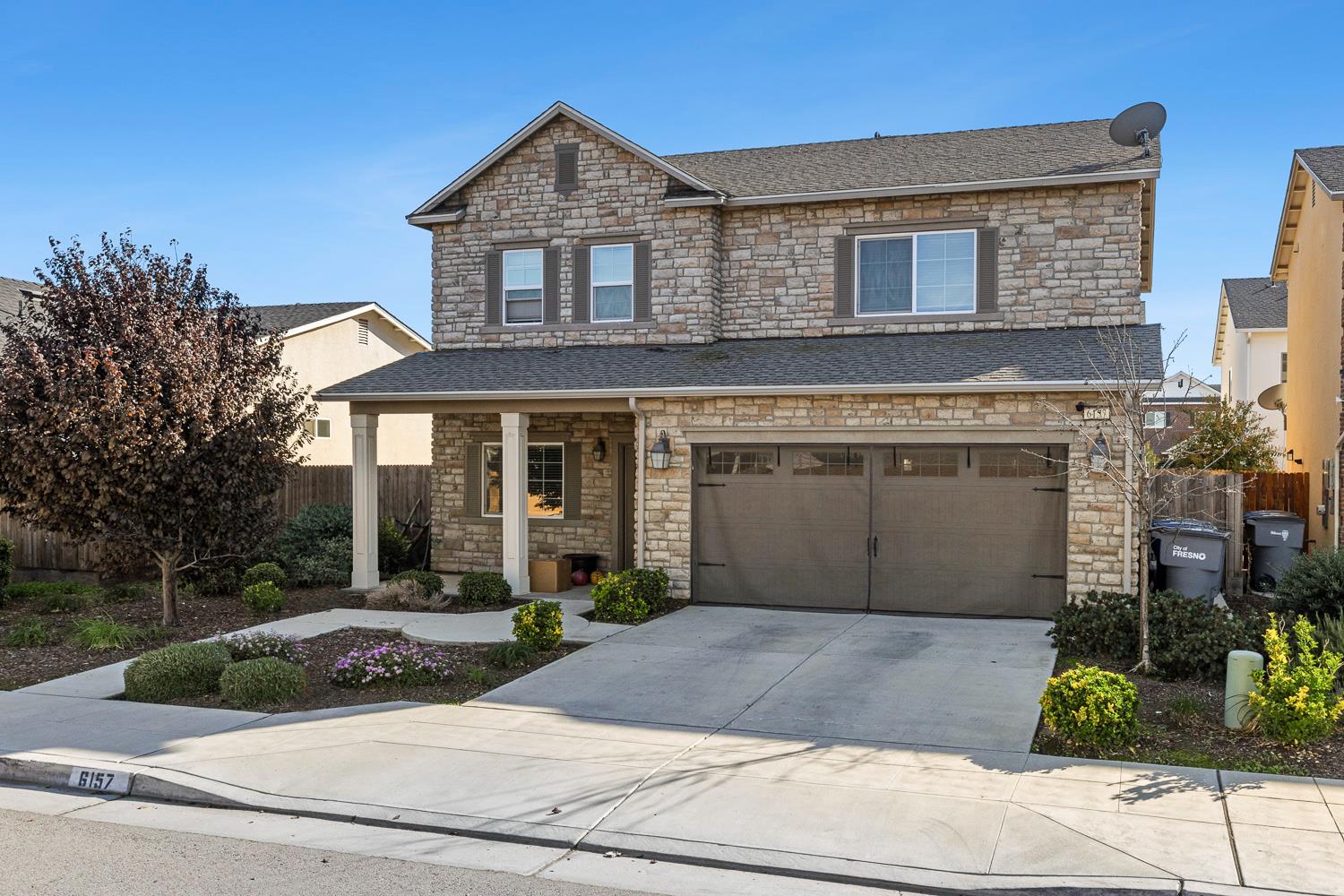 6157 E Garland Ave, Fresno, CA 93727