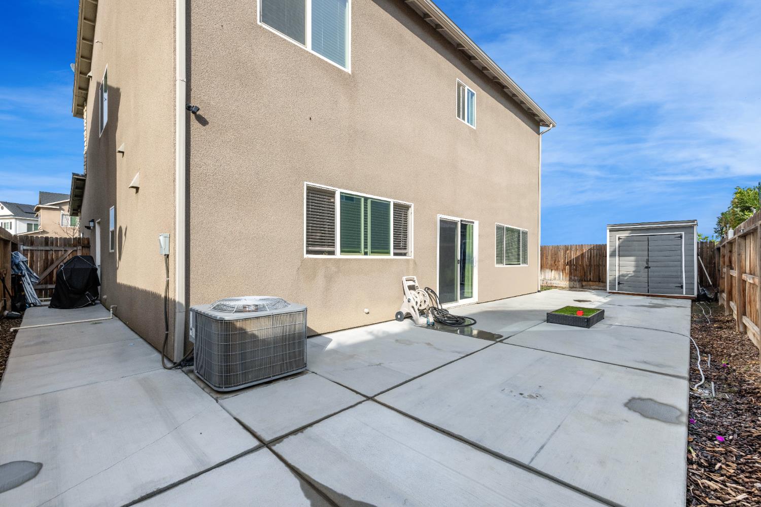 6157 E Garland Ave, Fresno, CA 93727