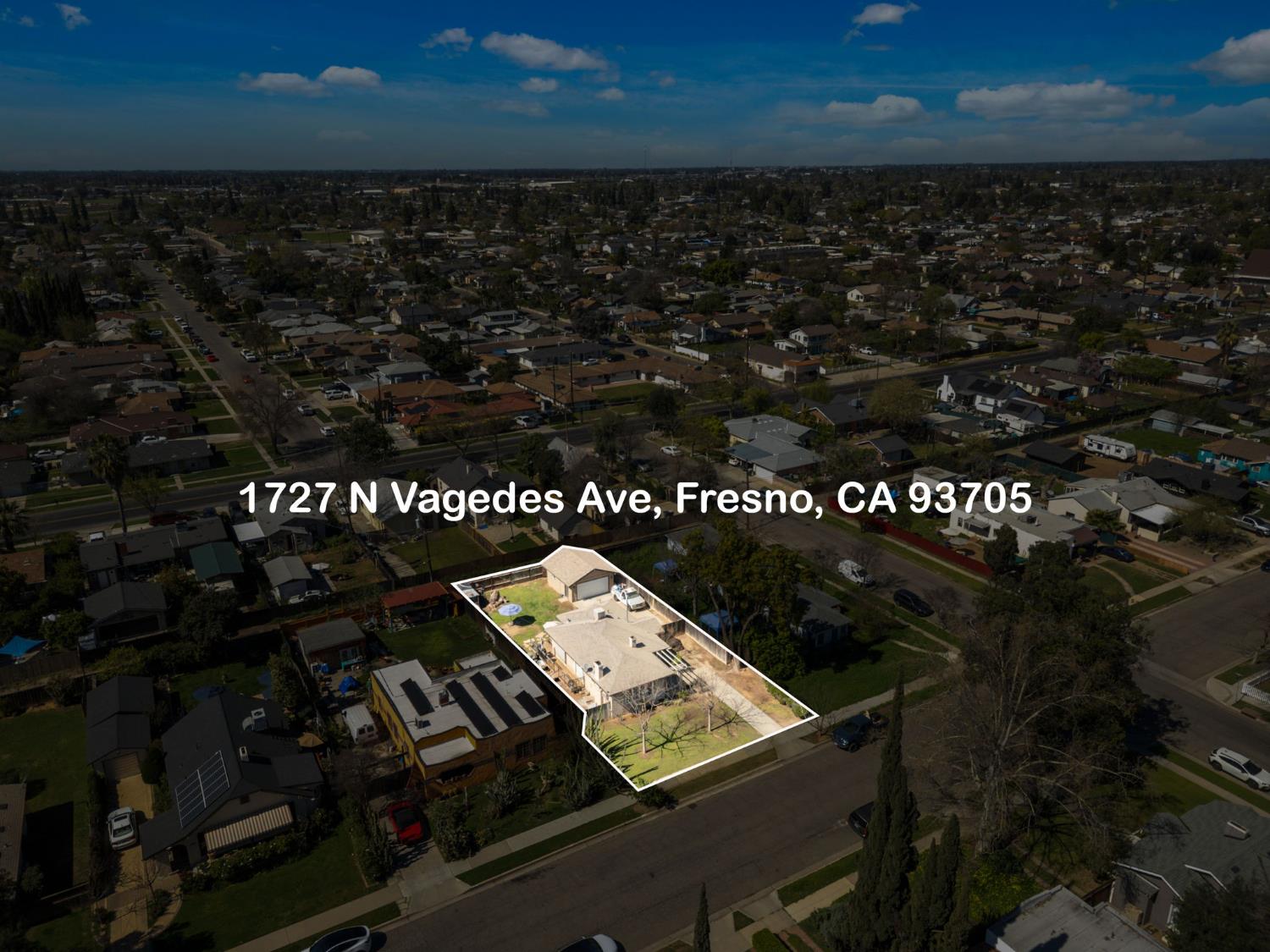 1727 N Vagedes Ave, Fresno, CA 93705