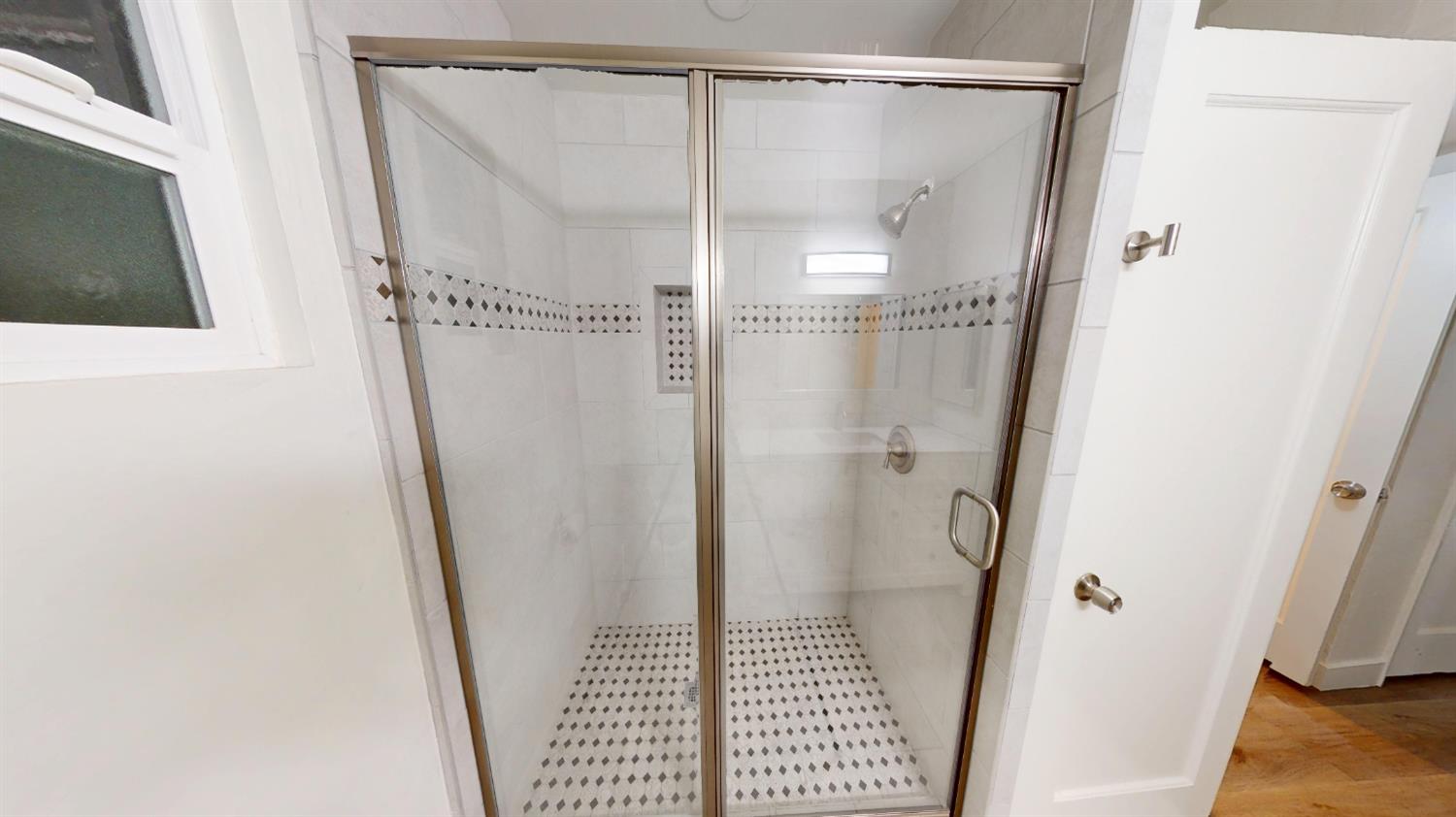 1536 W University Ave, Fresno, CA 93705