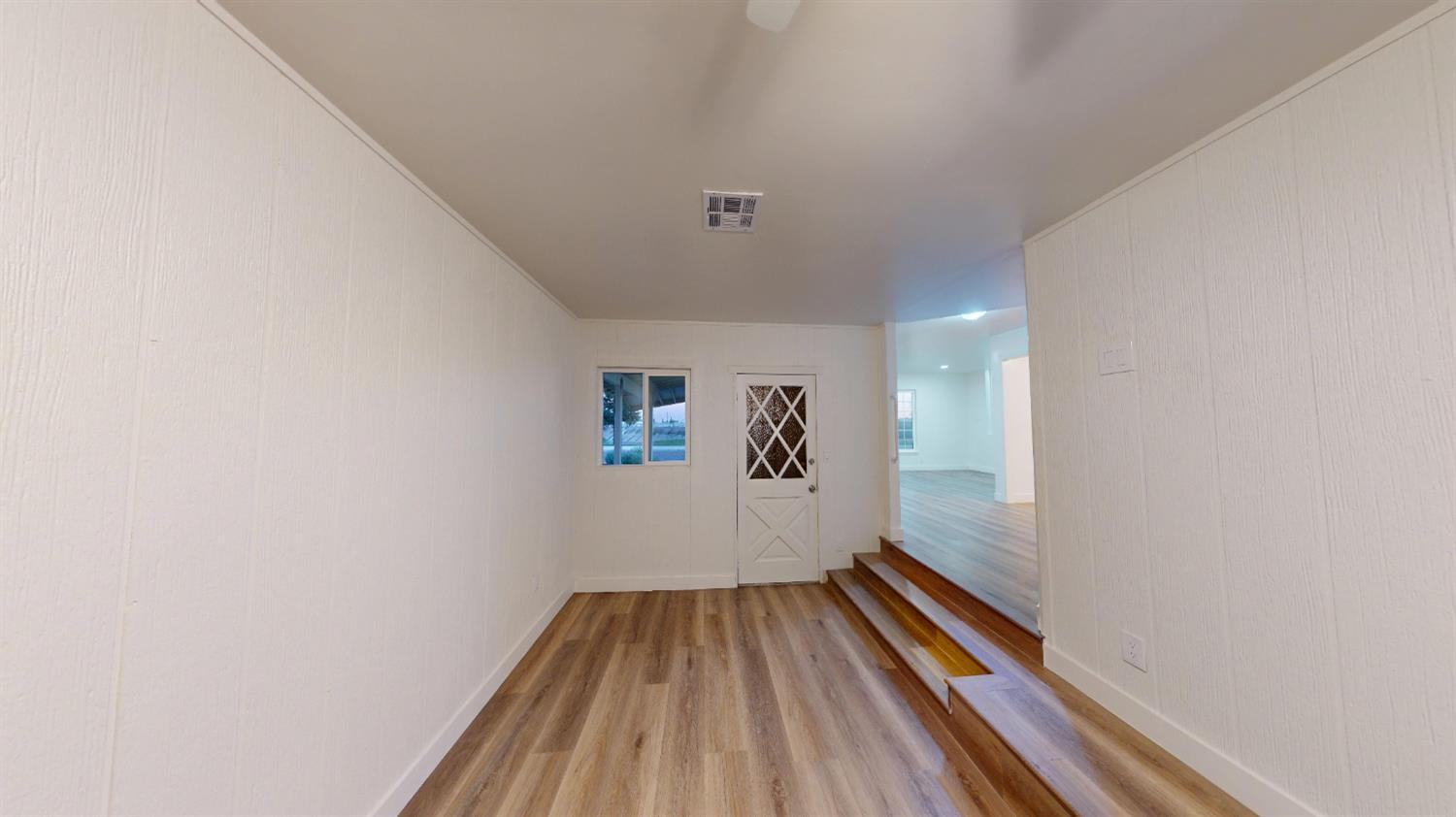 1536 W University Ave, Fresno, CA 93705