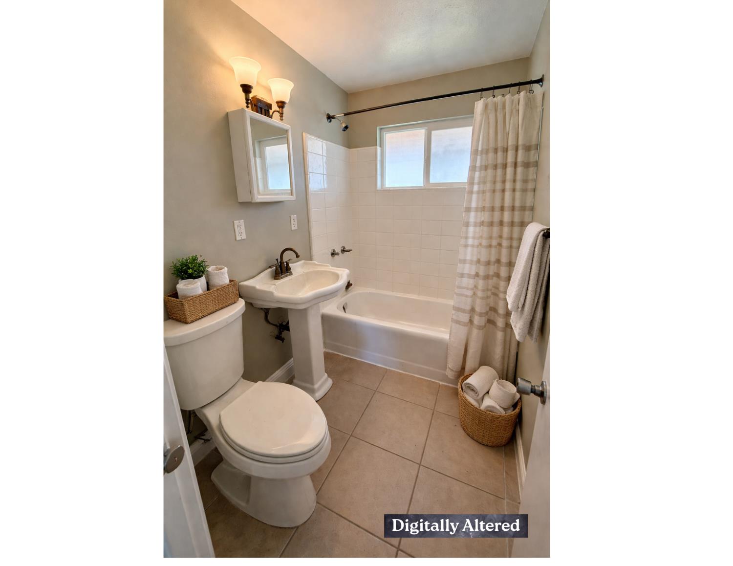 1272 Bullard Ave, Clovis, CA 93612