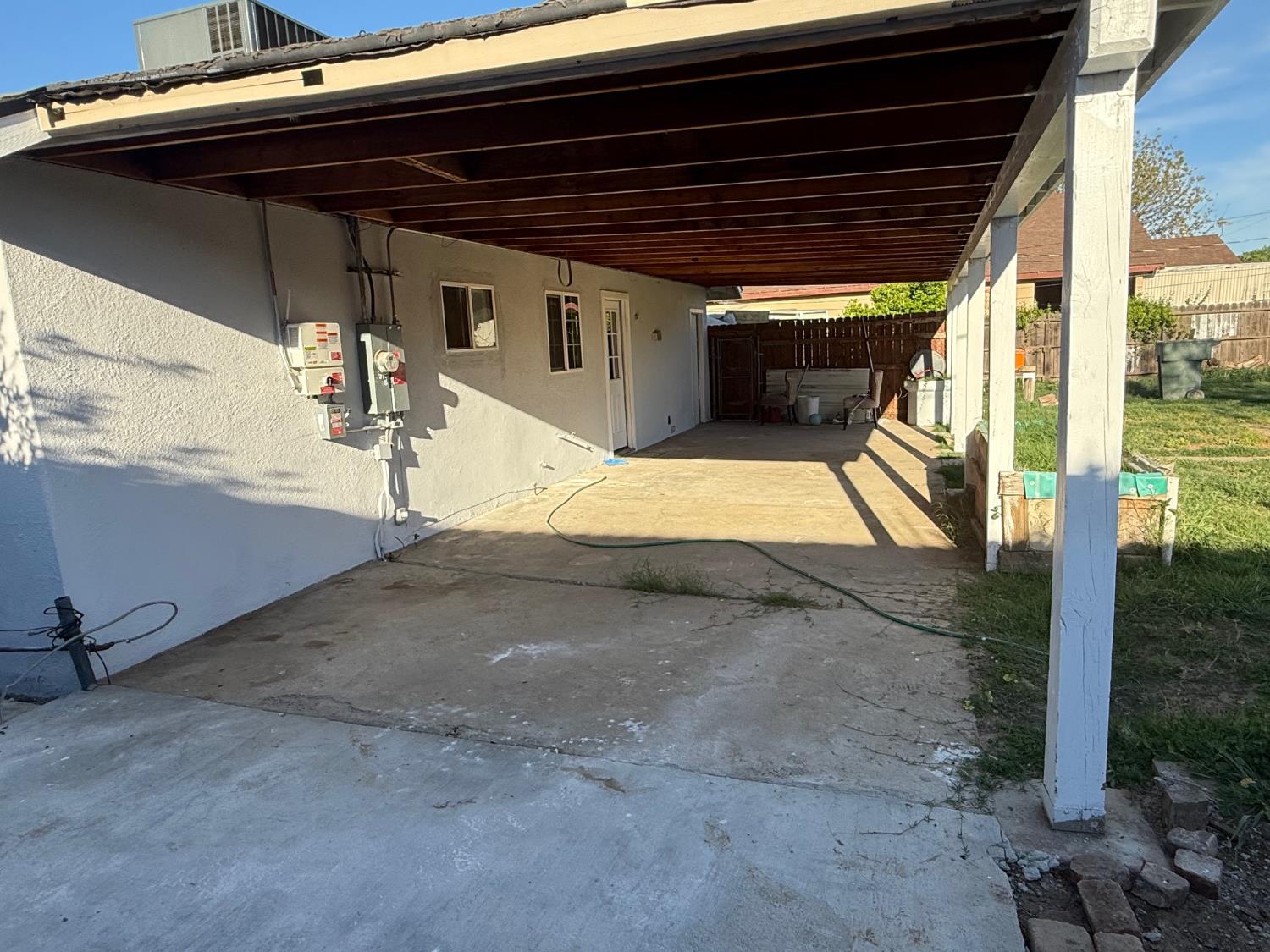 1272 Bullard Ave, Clovis, CA 93612