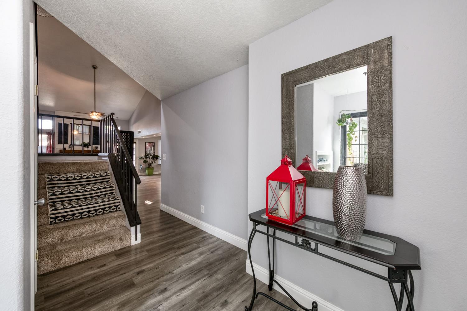 521 E Alluvial Ave, Fresno, CA 93720