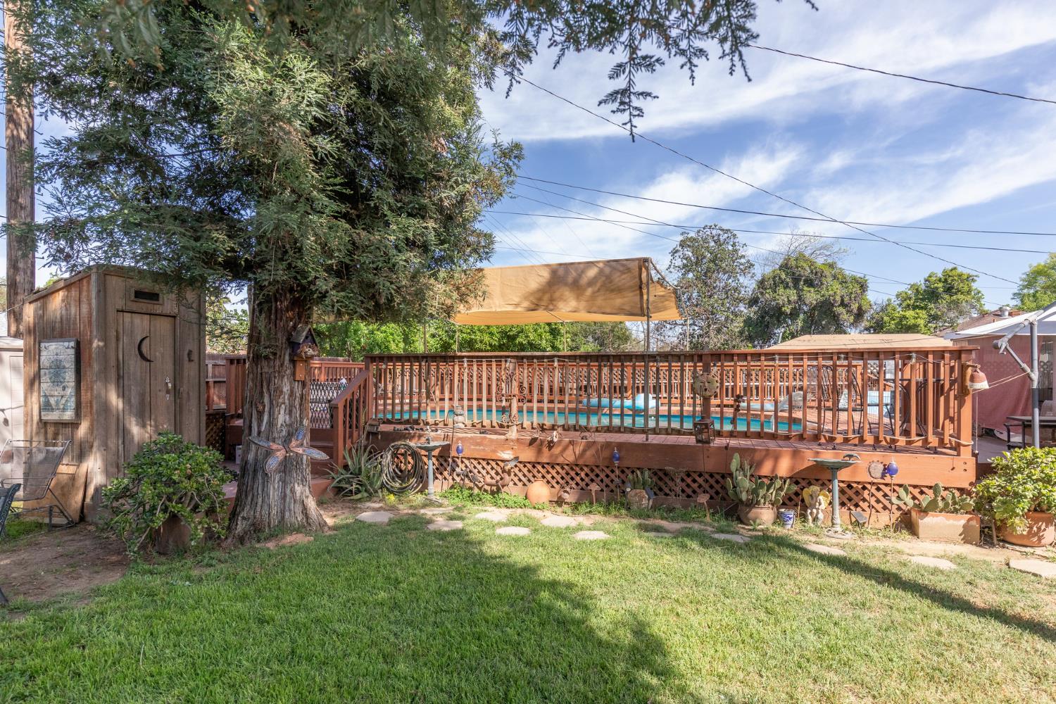 35 E Garland Ave, Fresno, CA 93704