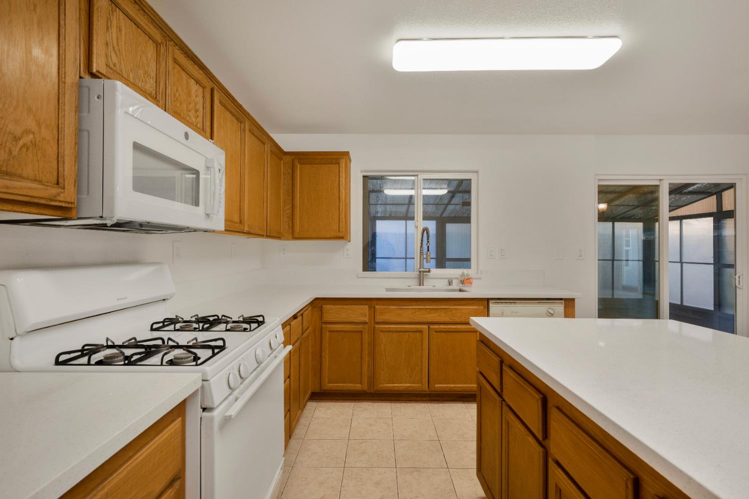 2342 N Juleston Dr, Santa Maria, CA 93458