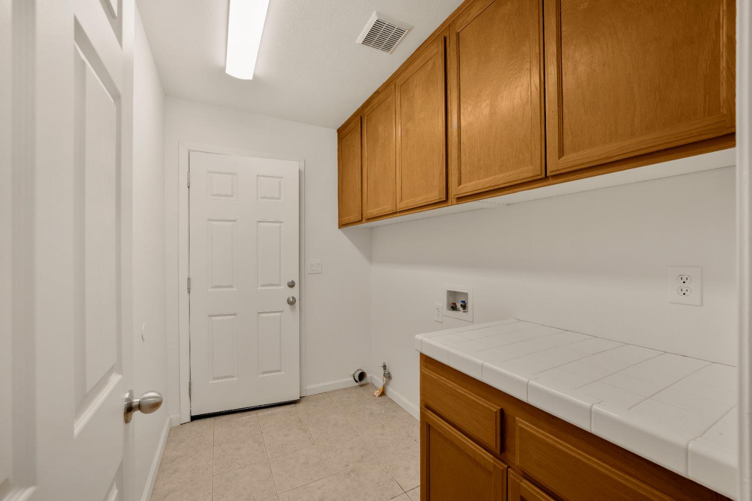 2342 N Juleston Dr, Santa Maria, CA 93458