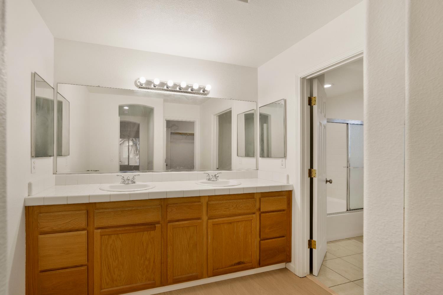 2342 N Juleston Dr, Santa Maria, CA 93458