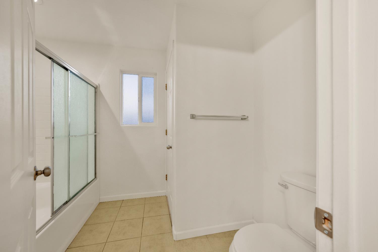 2342 N Juleston Dr, Santa Maria, CA 93458