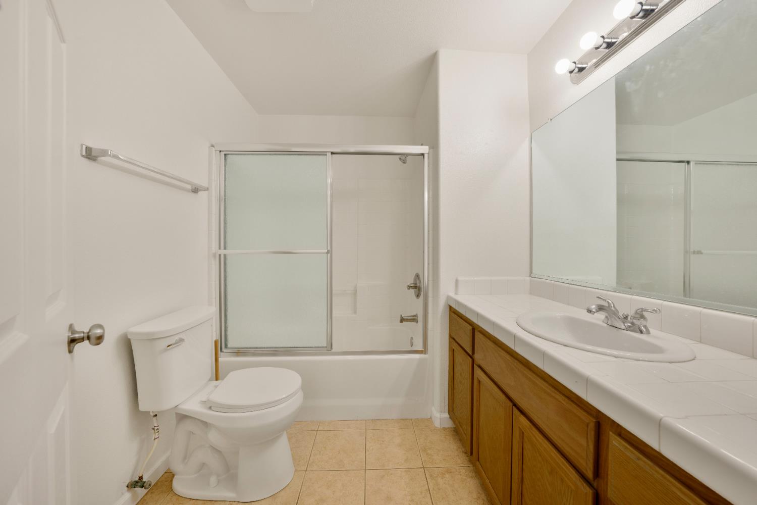 2342 N Juleston Dr, Santa Maria, CA 93458