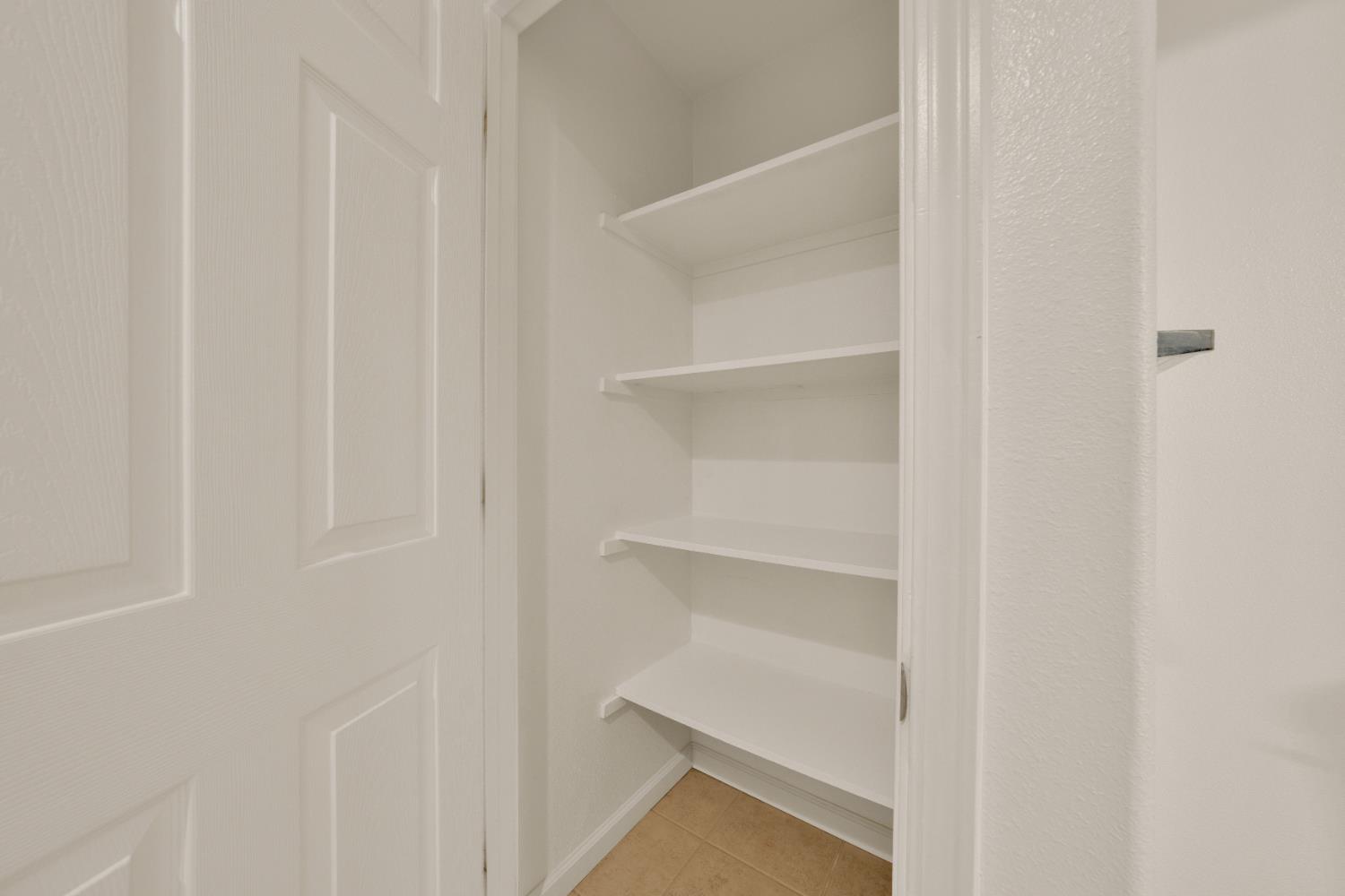 2342 N Juleston Dr, Santa Maria, CA 93458