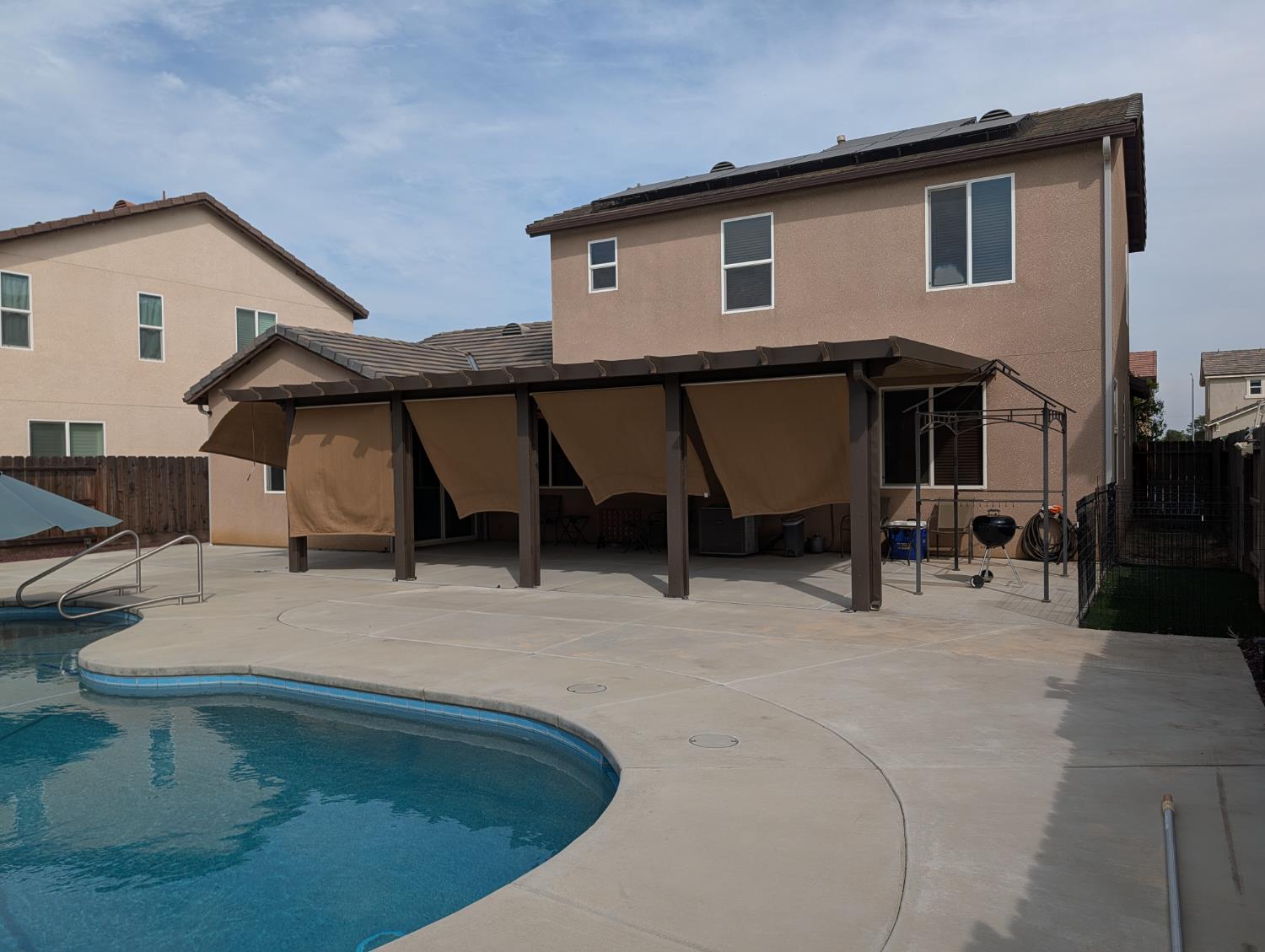 1402 Tevin Way, Madera, CA 93637