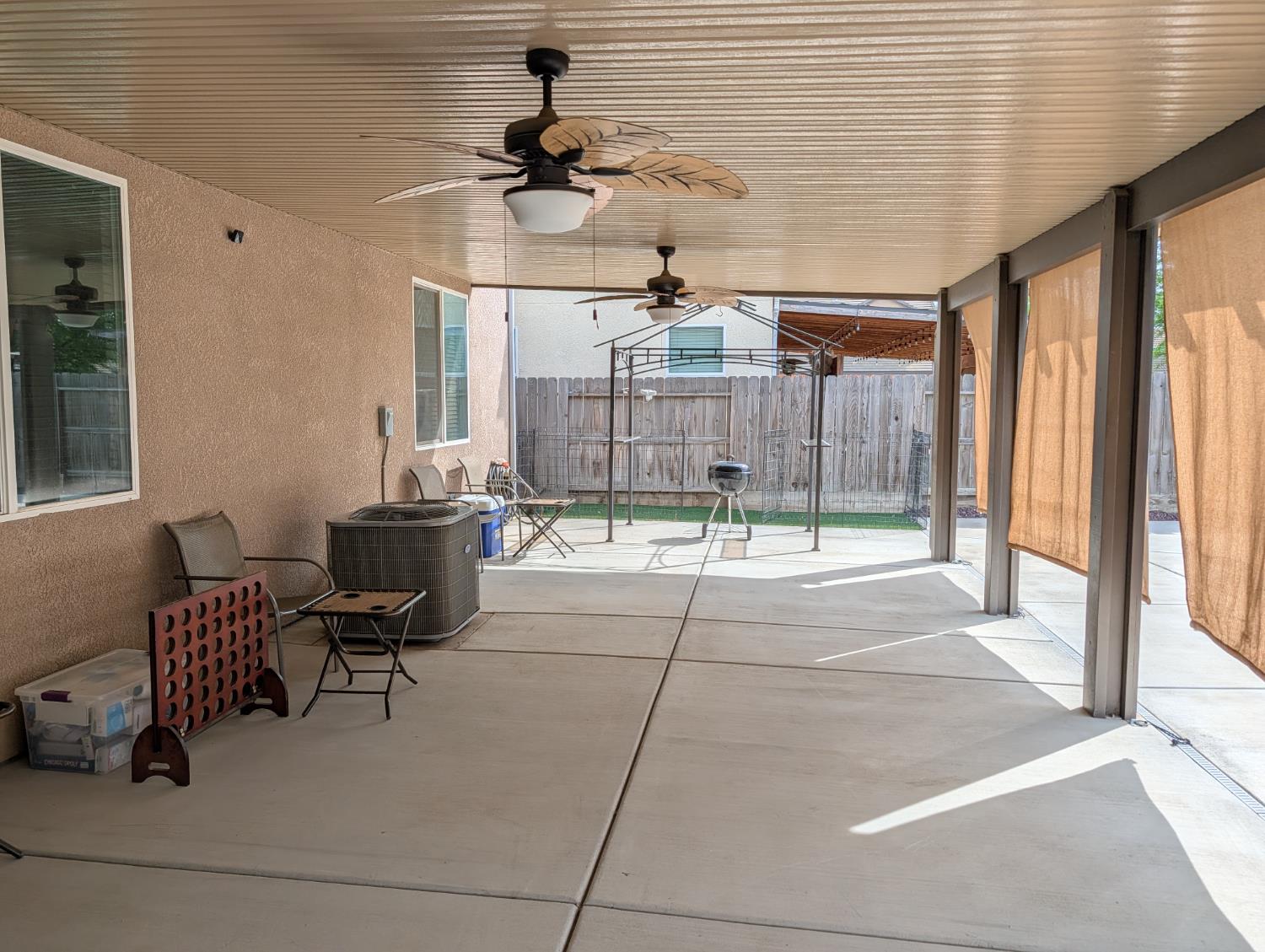 1402 Tevin Way, Madera, CA 93637