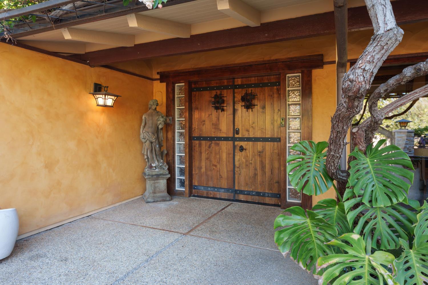 5151 N Van Ness Blvd, Fresno, CA 93711