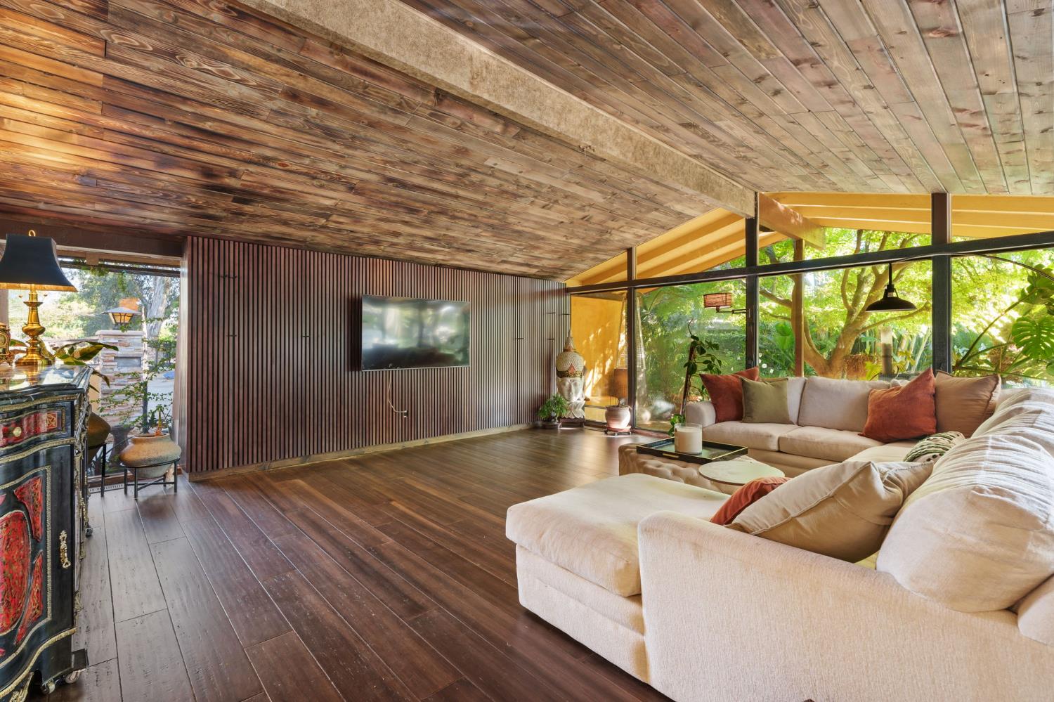 5151 N Van Ness Blvd, Fresno, CA 93711