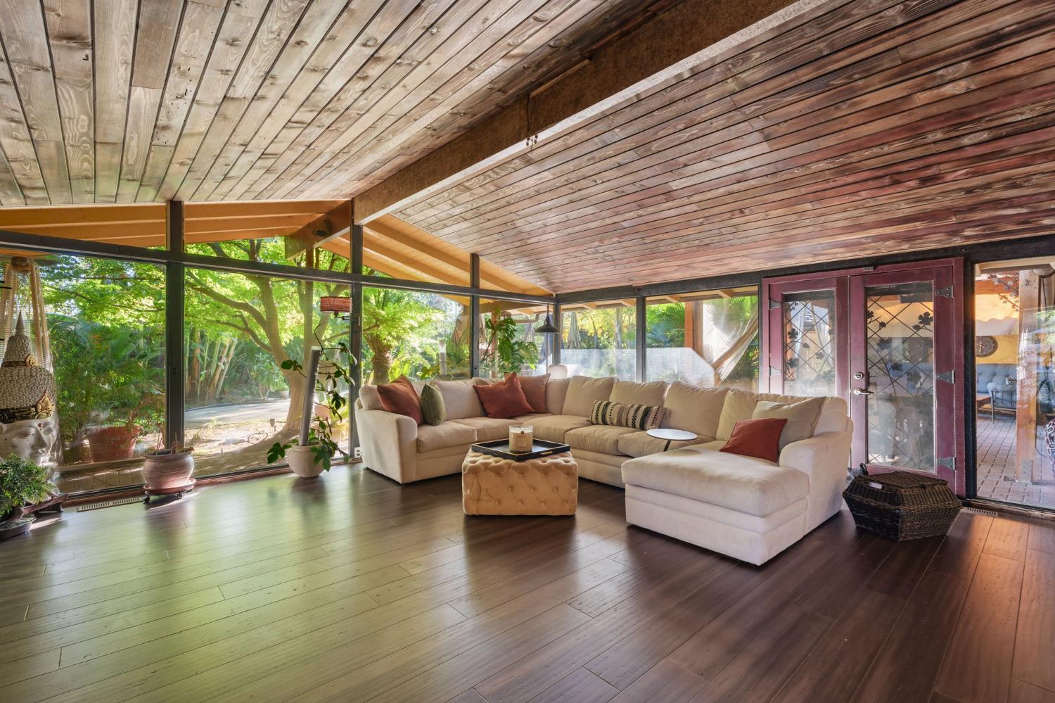 5151 N Van Ness Blvd, Fresno, CA 93711