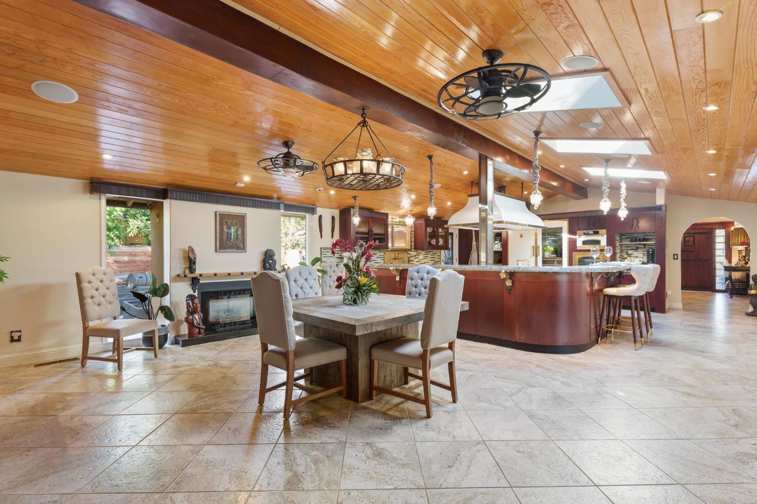 5151 N Van Ness Blvd, Fresno, CA 93711