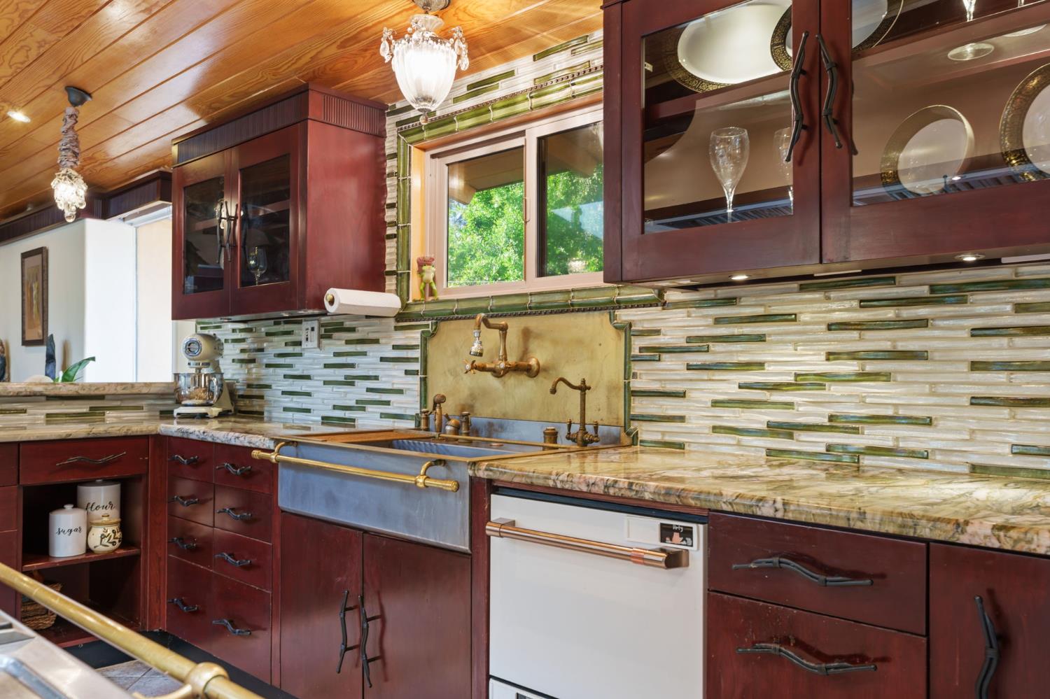 5151 N Van Ness Blvd, Fresno, CA 93711