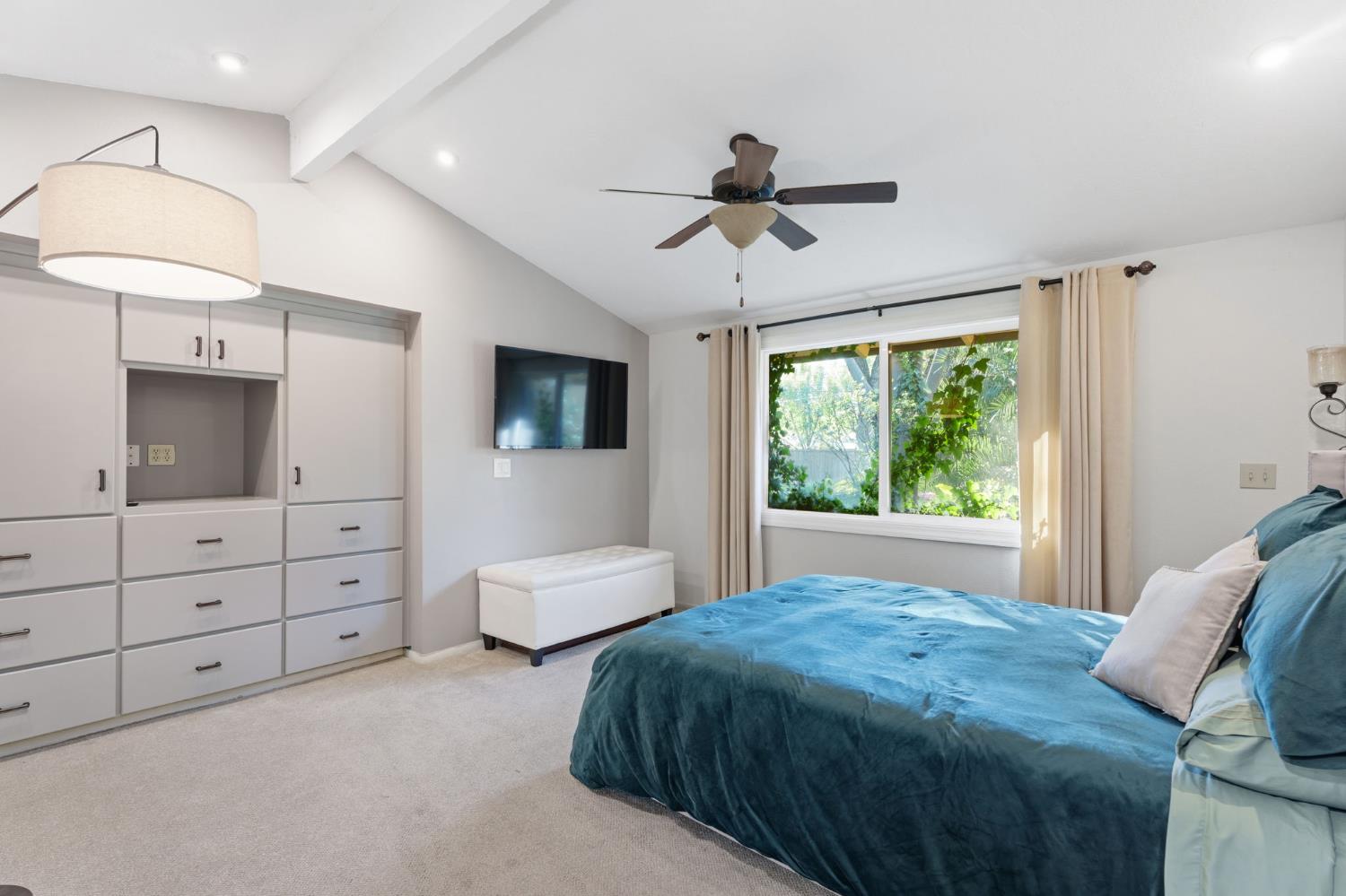 5151 N Van Ness Blvd, Fresno, CA 93711