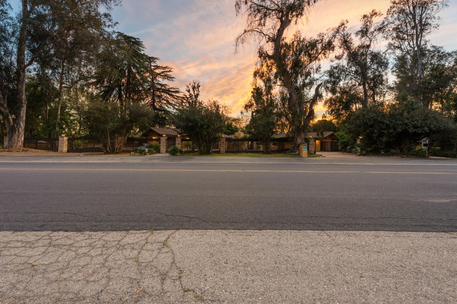 5151 N Van Ness Blvd, Fresno, CA 93711