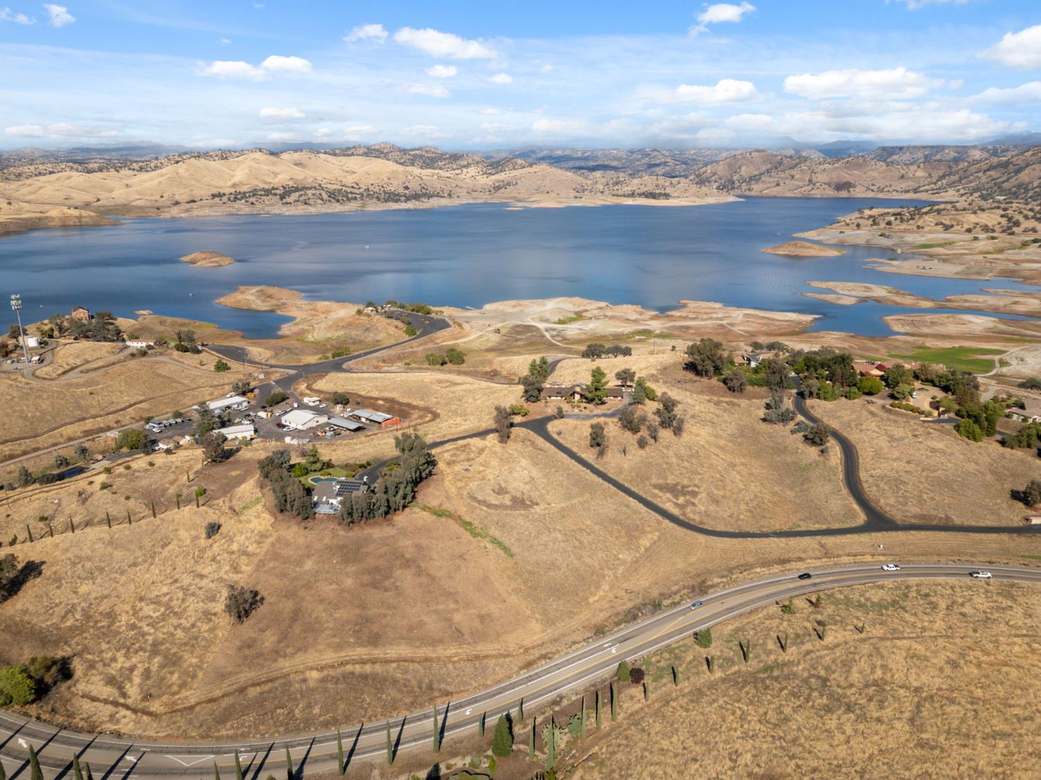 4614 Millerton Rd, Friant, CA 93626