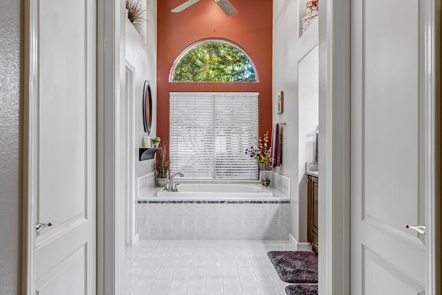 5035 W Birch Ave, Fresno, CA 93722