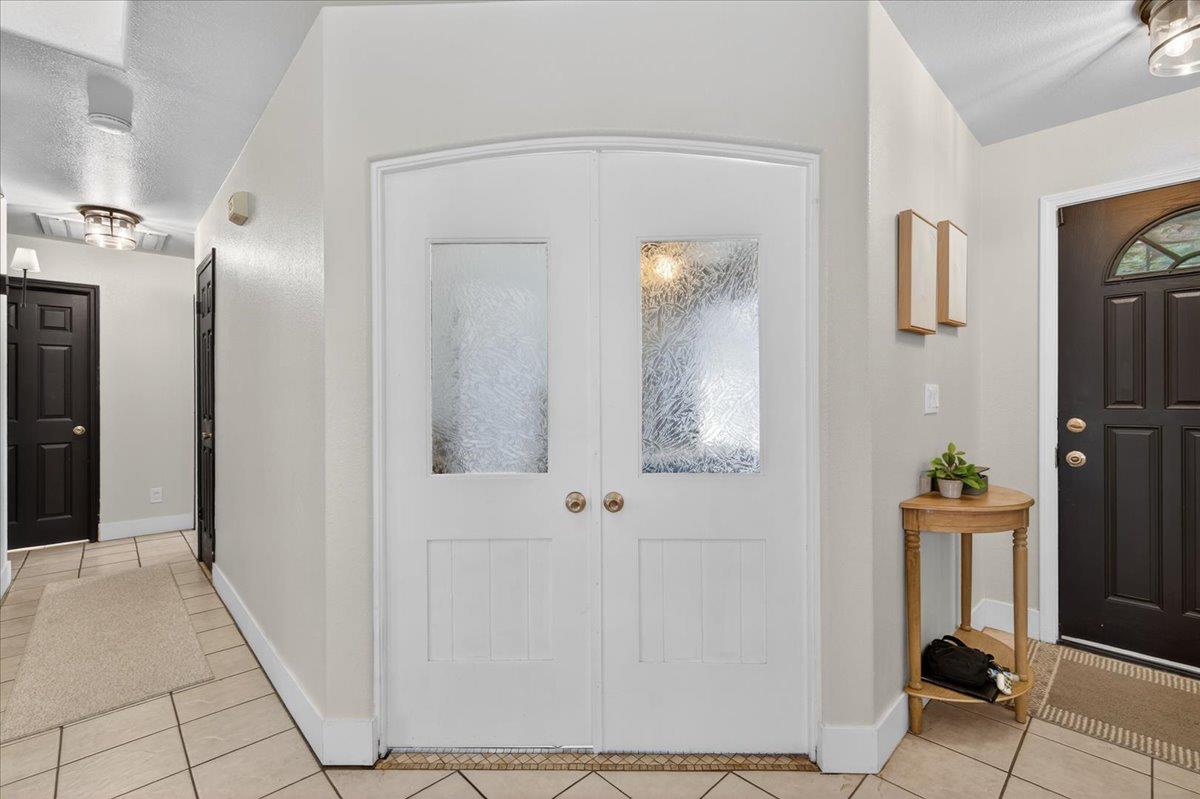 4752 W Mesa Ave, Fresno, CA 93722