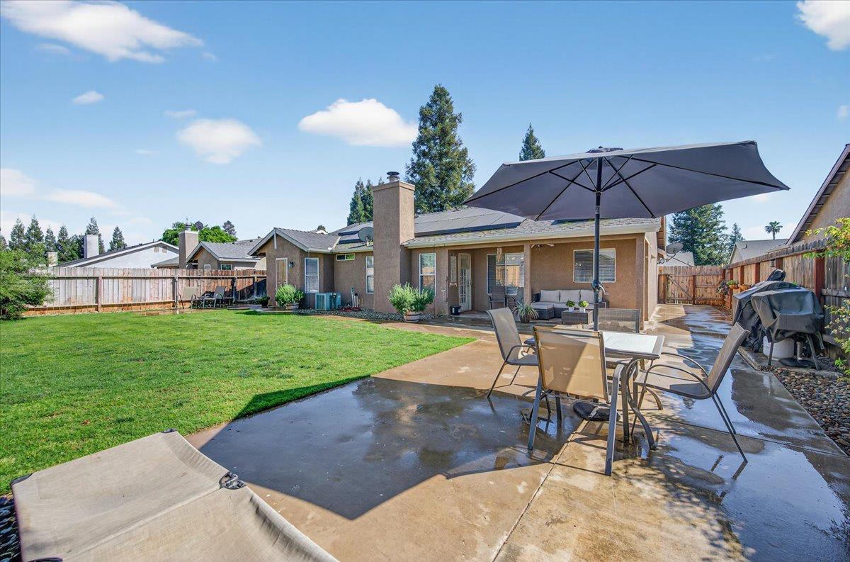 4752 W Mesa Ave, Fresno, CA 93722