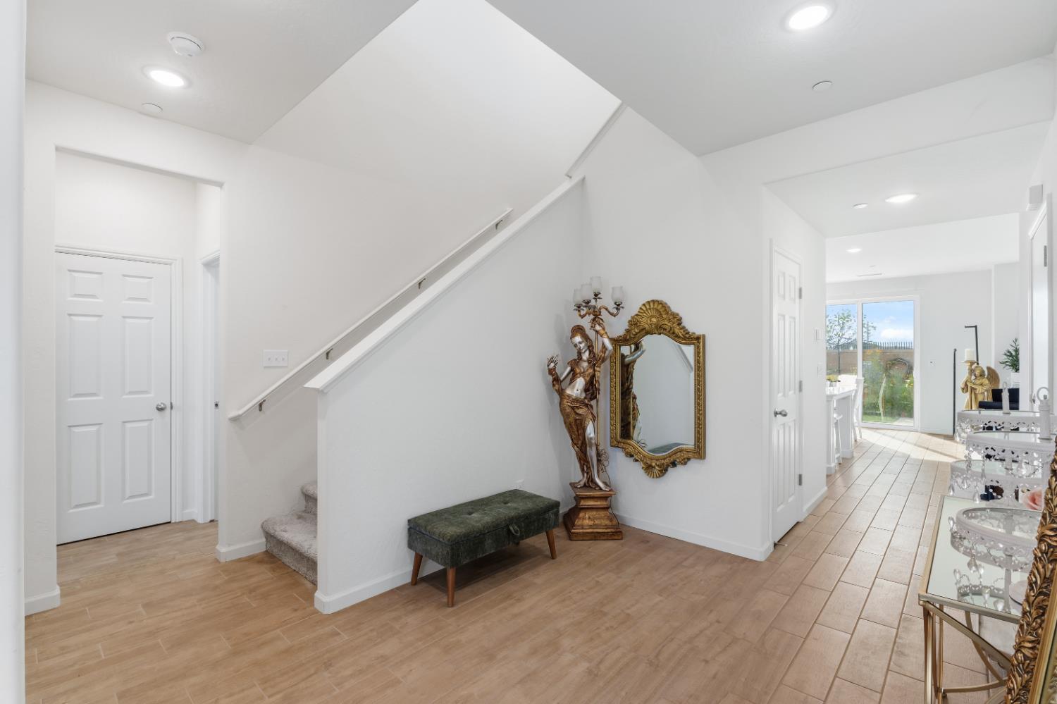 1617 N Filbert Ave, Fresno, CA 93727