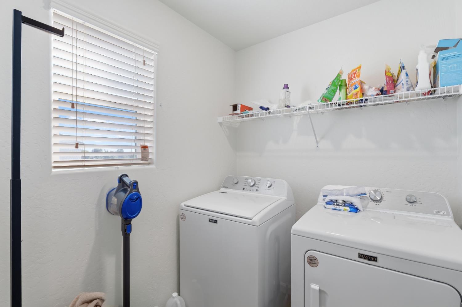 1617 N Filbert Ave, Fresno, CA 93727