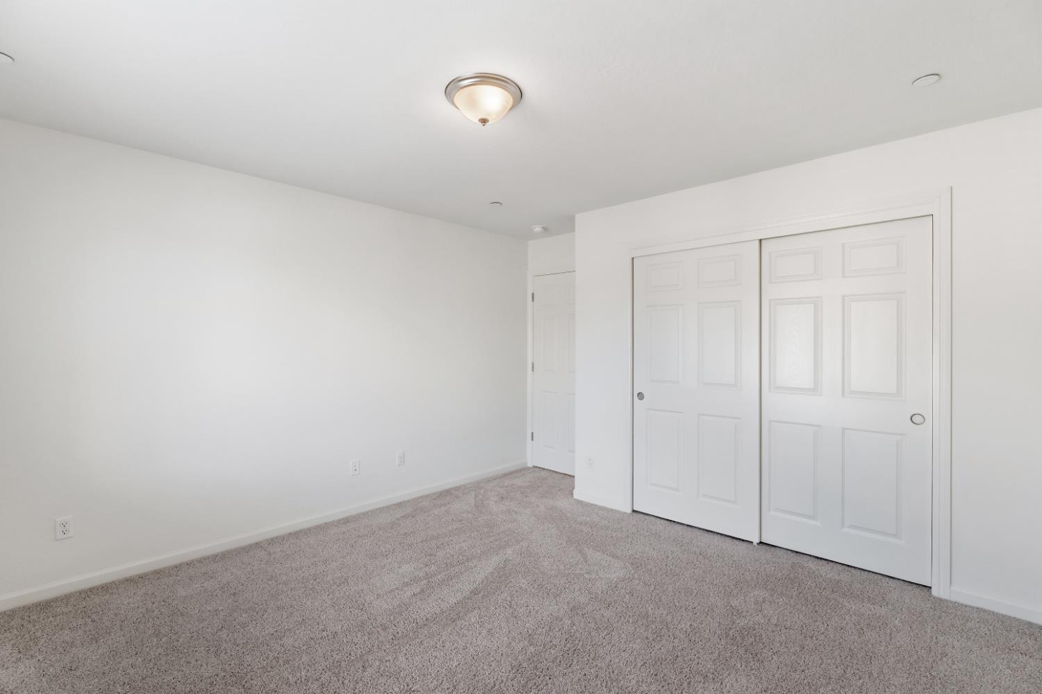 1617 N Filbert Ave, Fresno, CA 93727