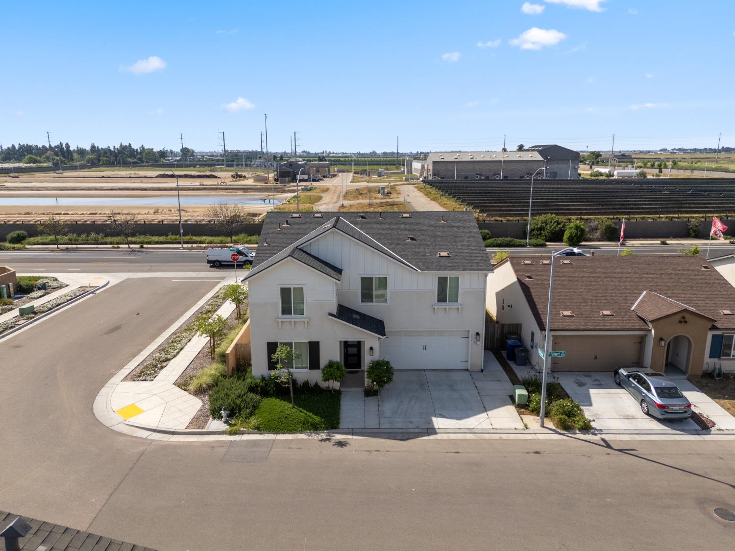 1617 N Filbert Ave, Fresno, CA 93727