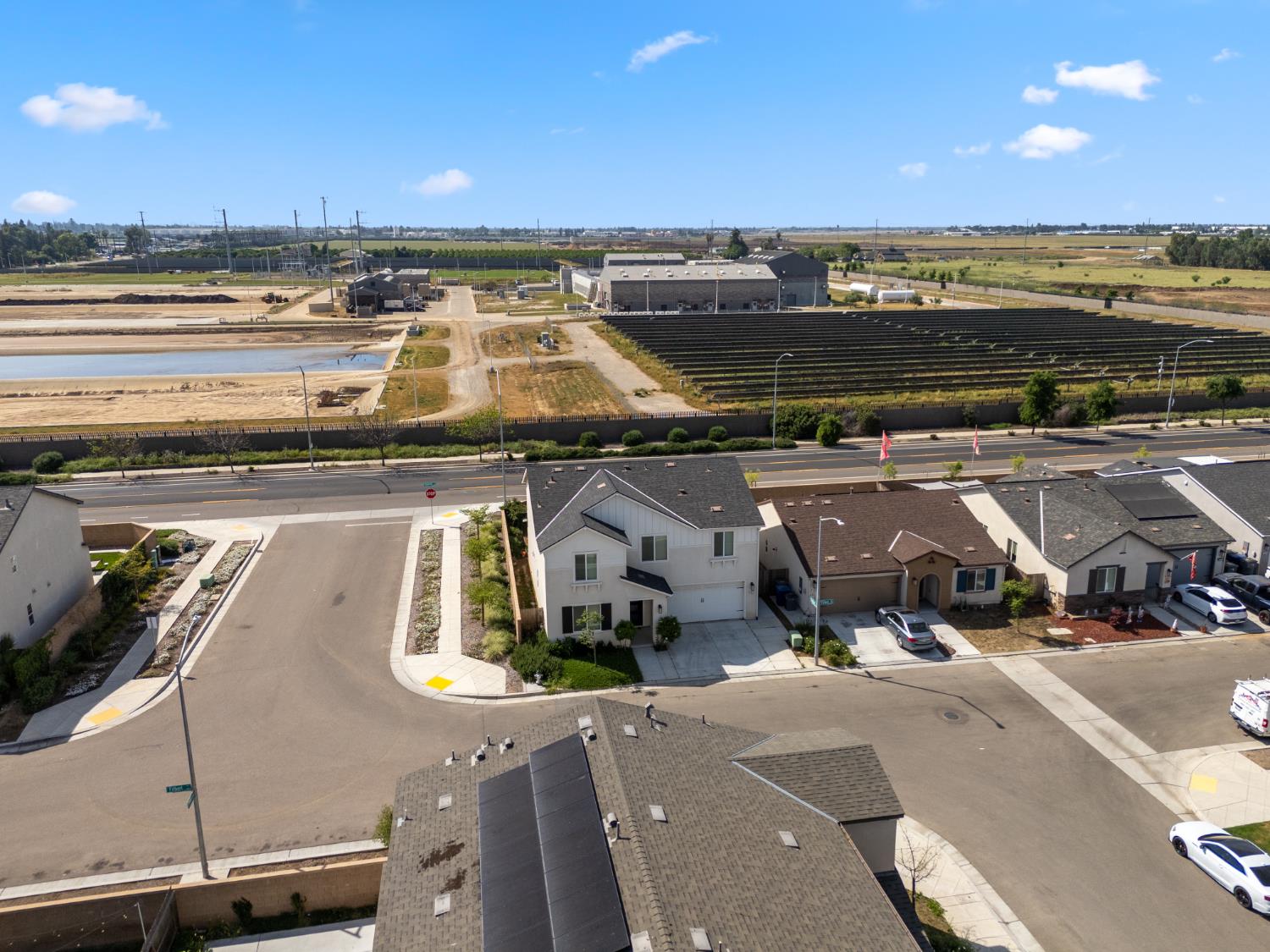 1617 N Filbert Ave, Fresno, CA 93727