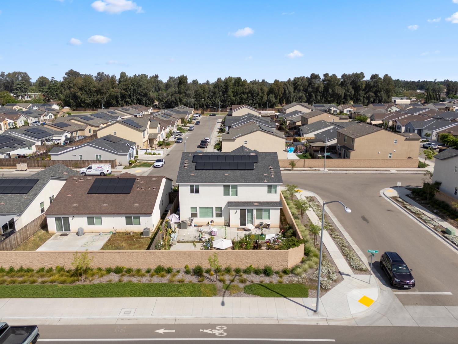 1617 N Filbert Ave, Fresno, CA 93727