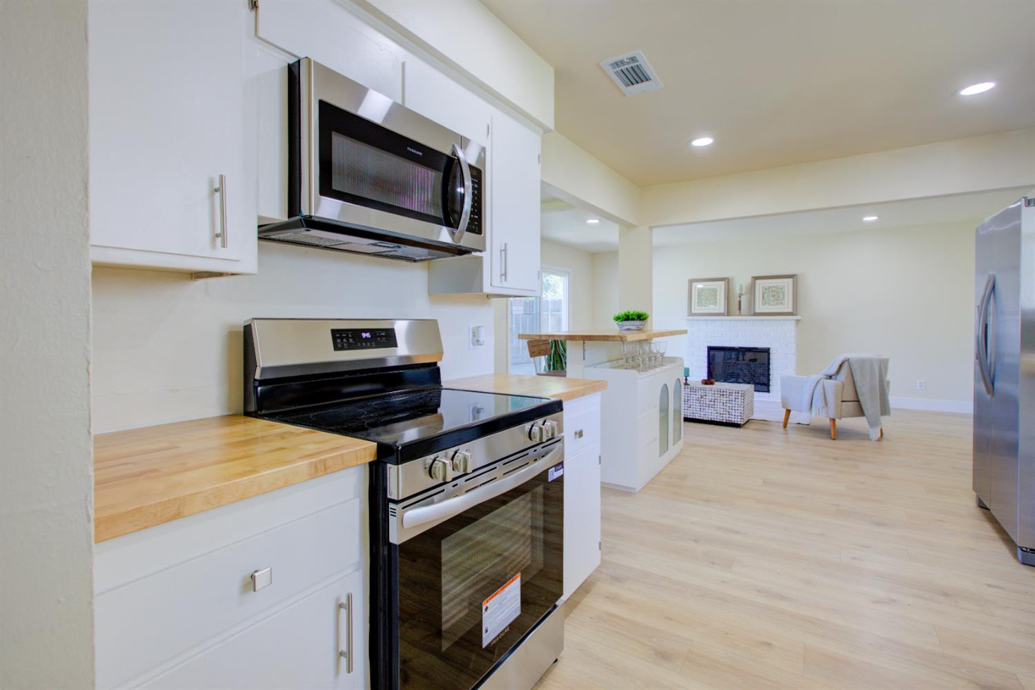 1673 Sacramento, Merced, CA 95348