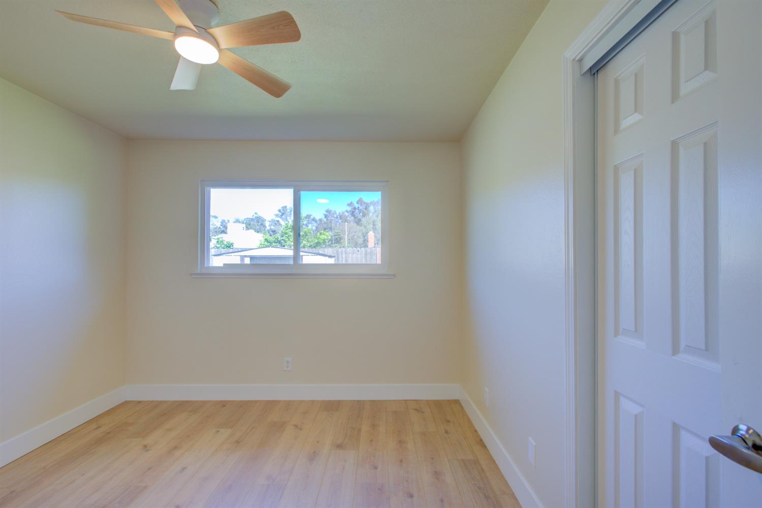 1673 Sacramento, Merced, CA 95348