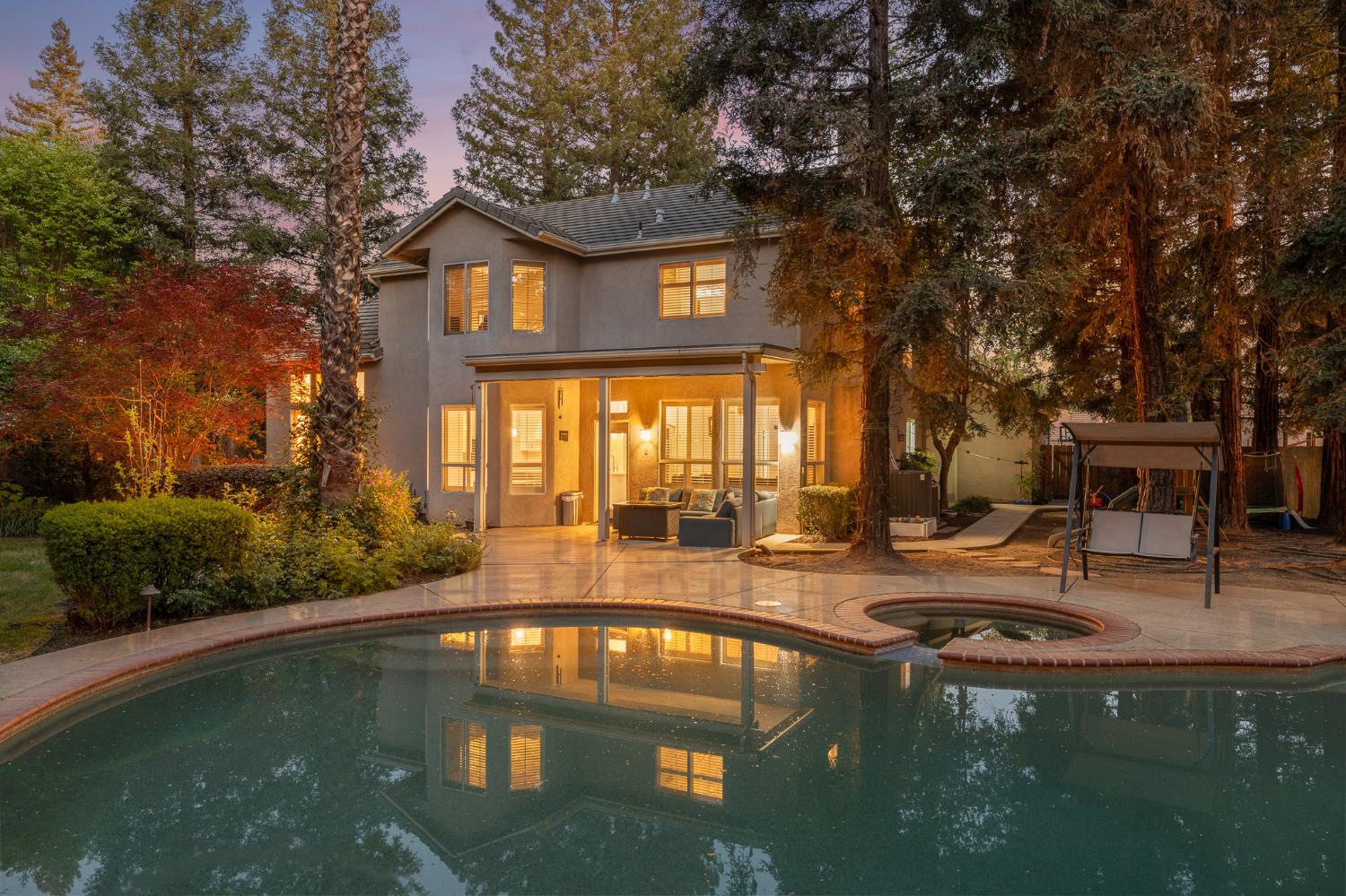 10340 N Sinclair Cir, Fresno, CA 93730