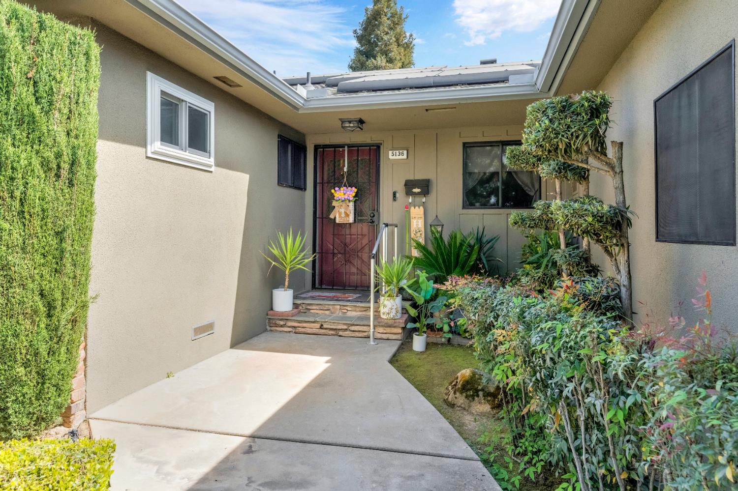 5136 N Sherman Ave N, Fresno, CA 93710