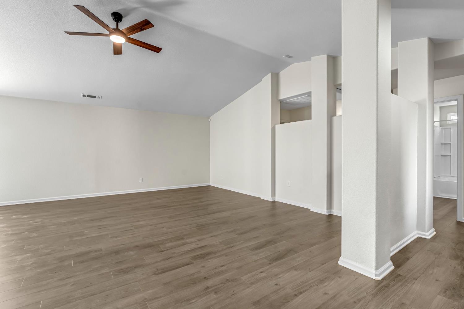 5222 N Contessa Ave, Fresno, CA 93723