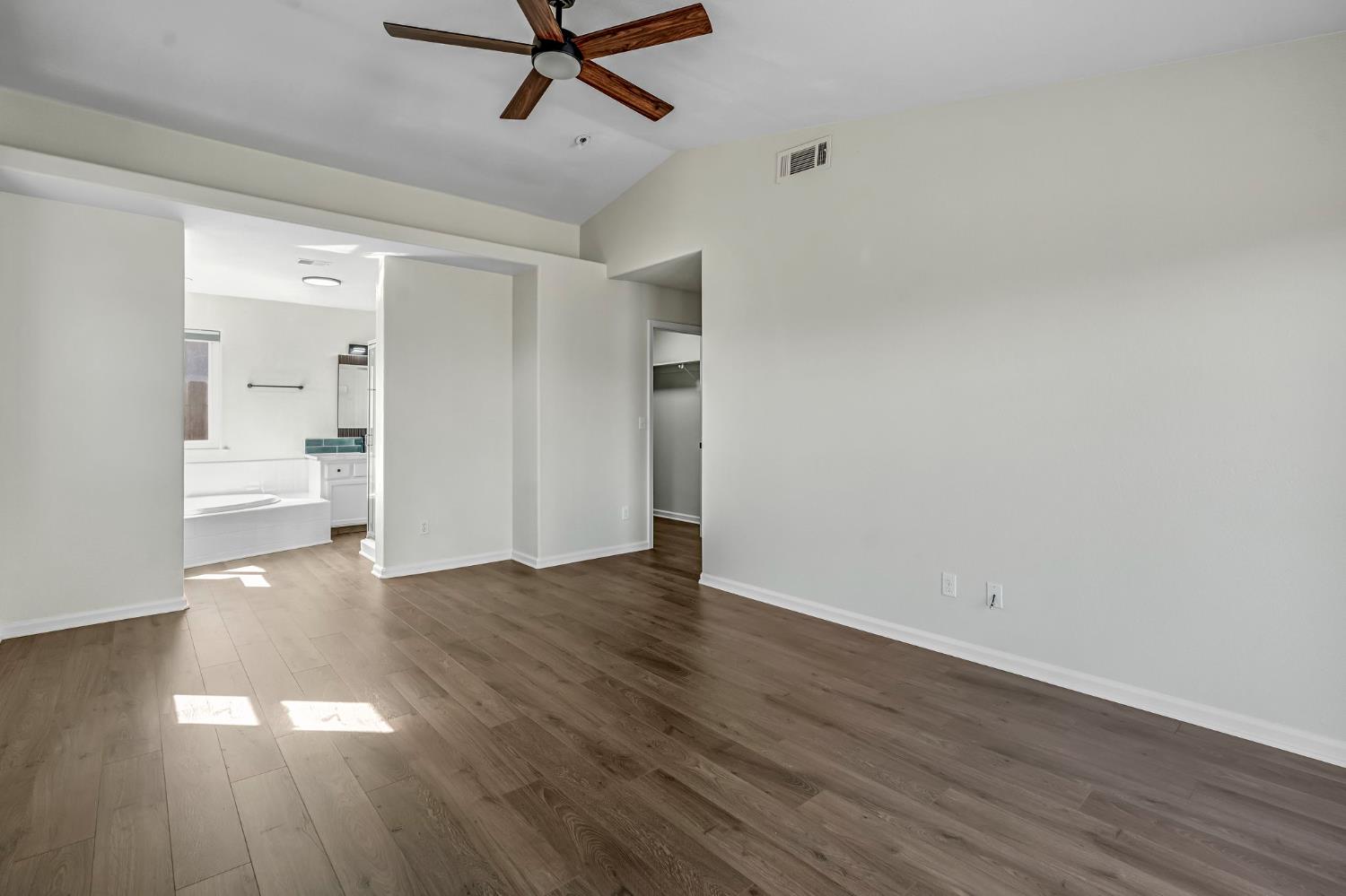 5222 N Contessa Ave, Fresno, CA 93723