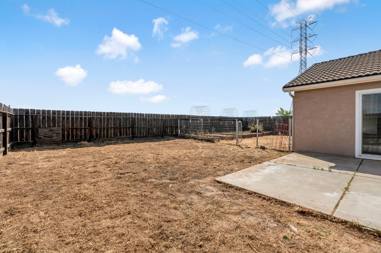 5222 N Contessa Ave, Fresno, CA 93723