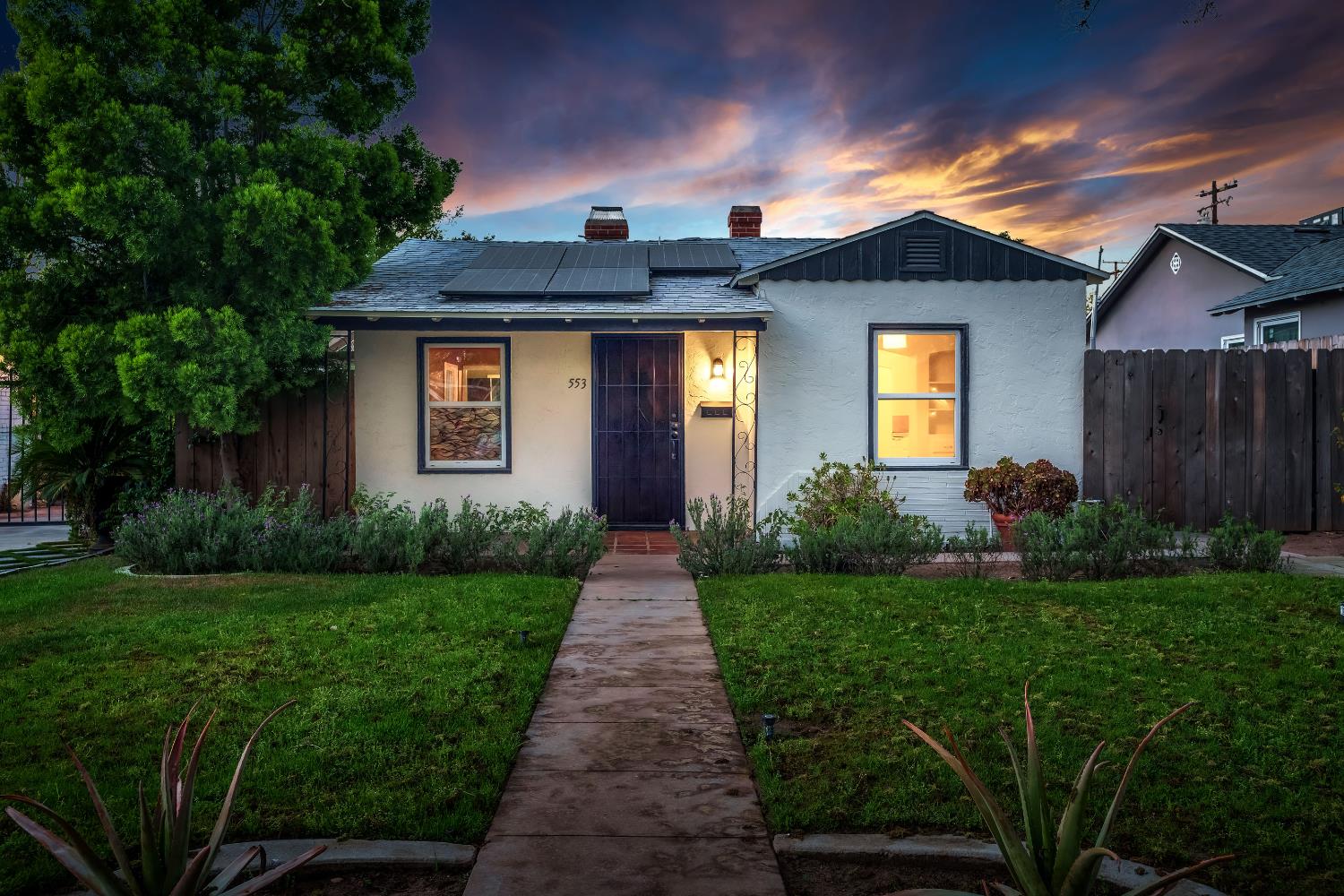 553 E Michigan Ave, Fresno, CA 93704