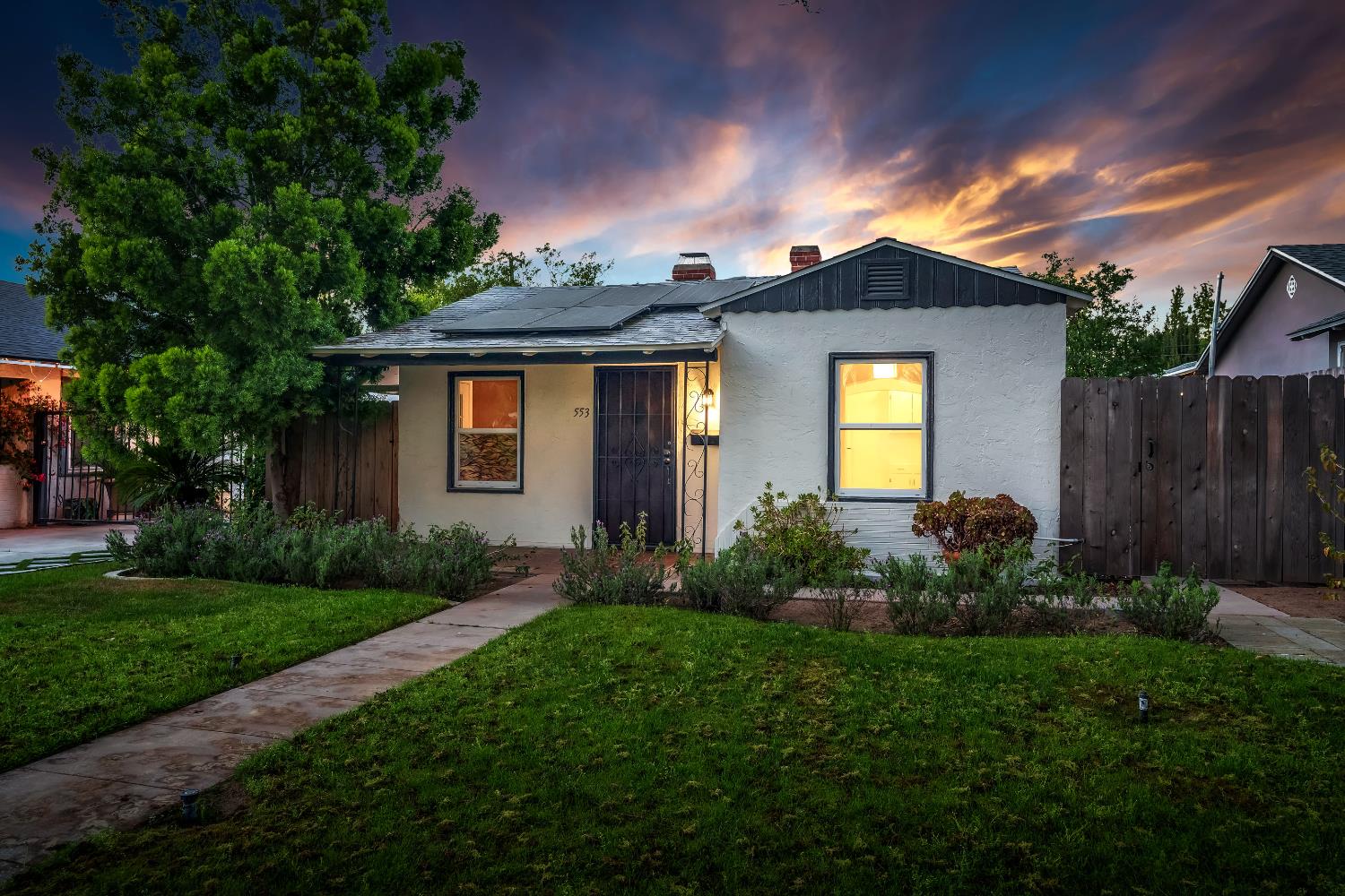 553 E Michigan Ave, Fresno, CA 93704