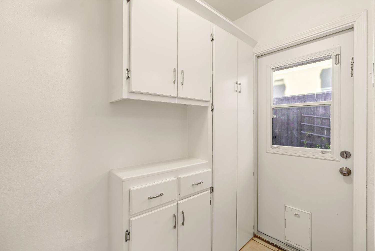 553 E Michigan Ave, Fresno, CA 93704