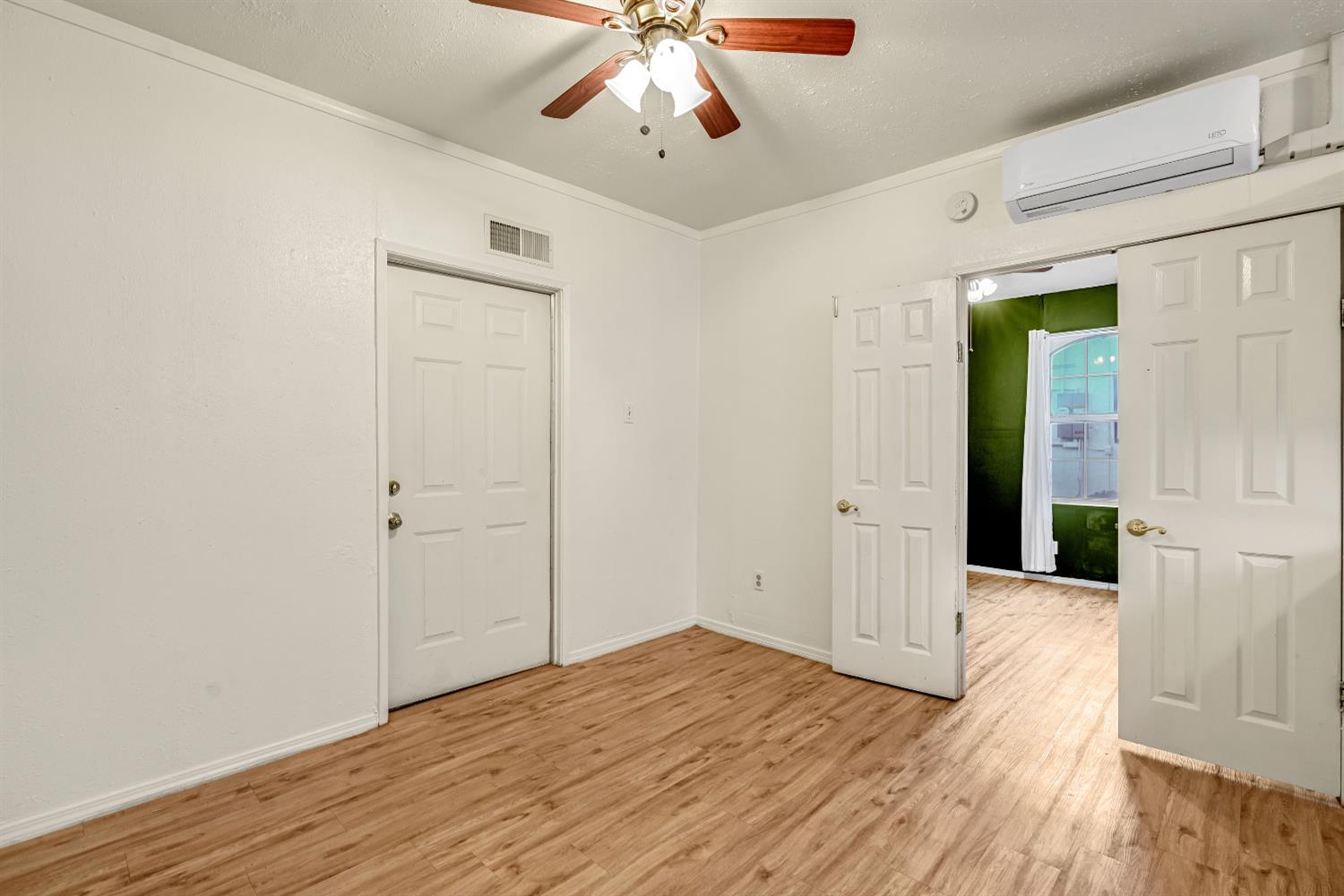 553 E Michigan Ave, Fresno, CA 93704