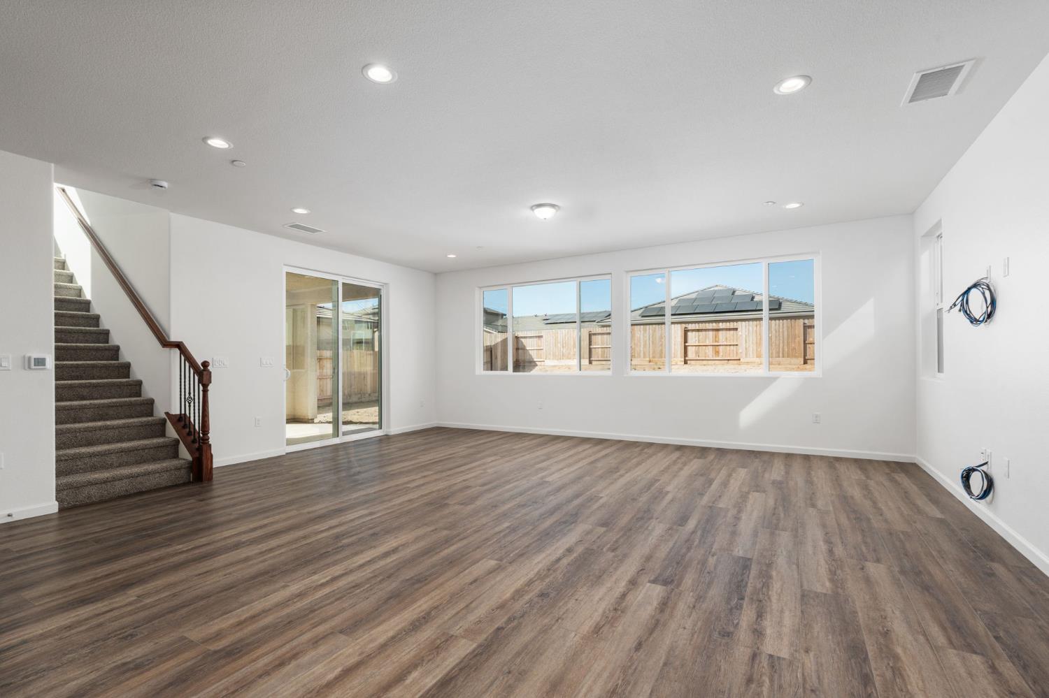 1258 Talus Way S, Madera, CA 93636