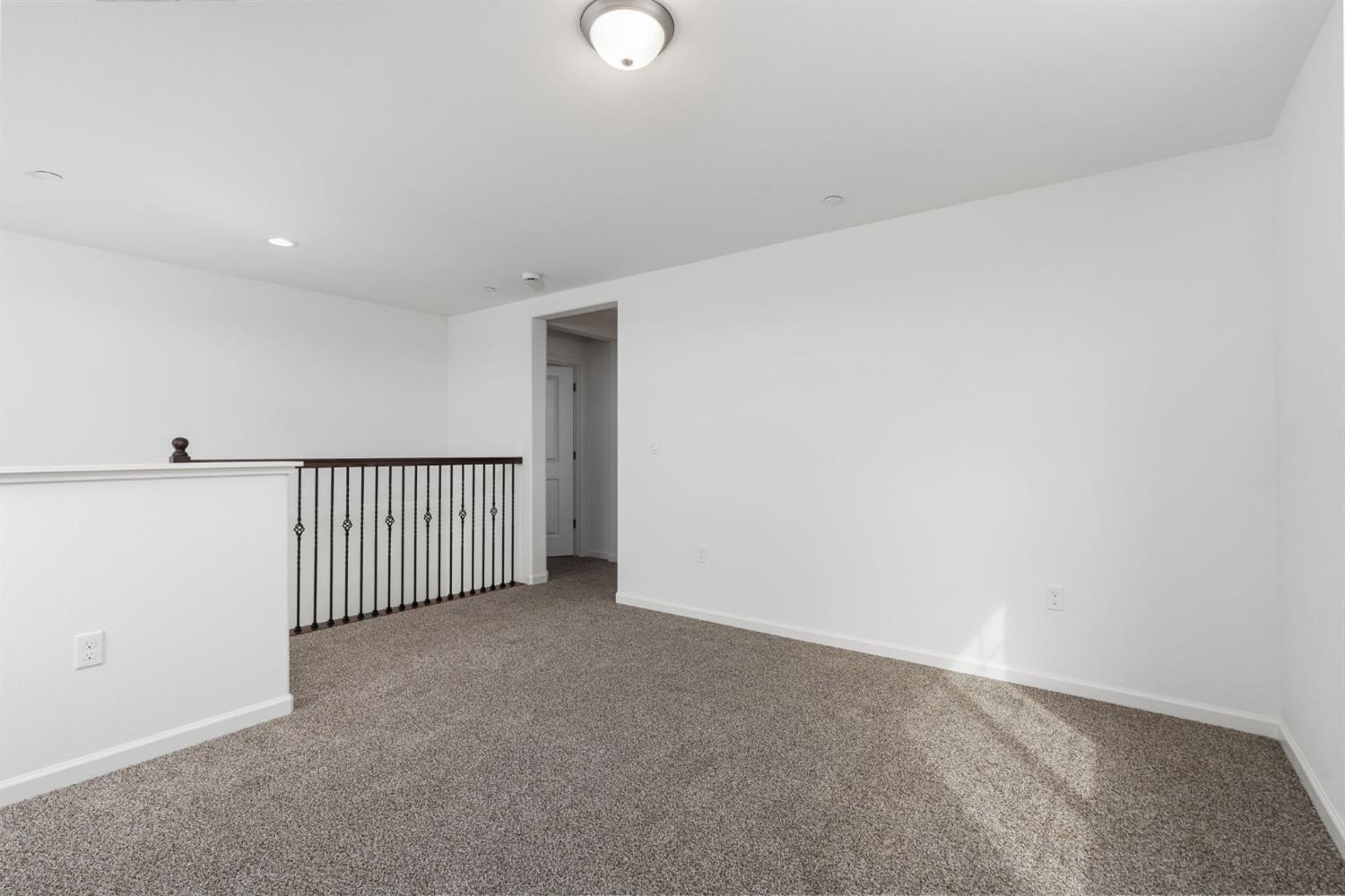 1258 Talus Way S, Madera, CA 93636