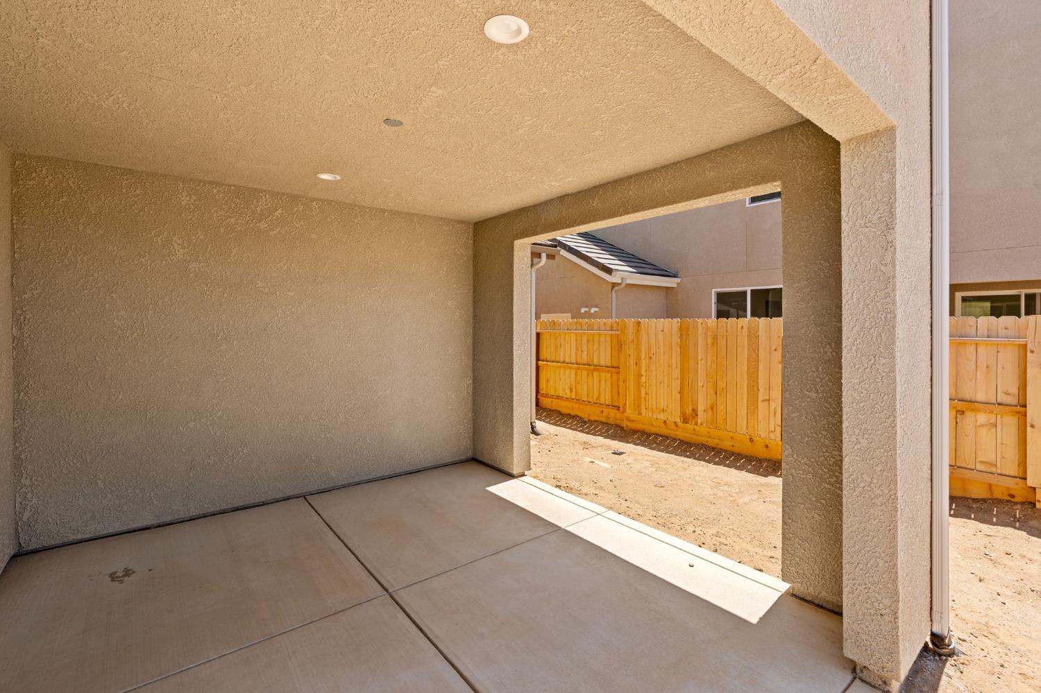 1258 Talus Way S, Madera, CA 93636